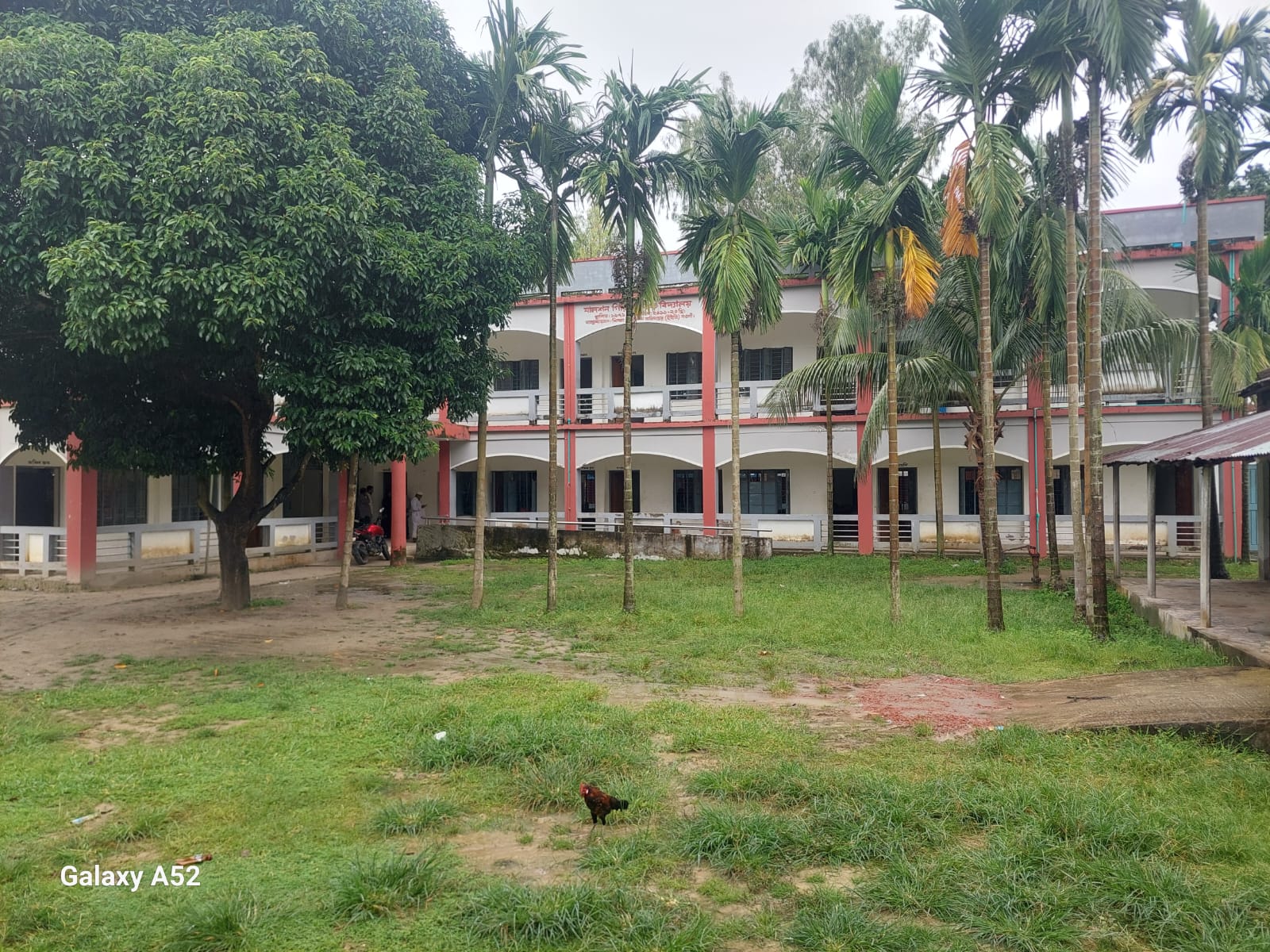 Hi Tech Polytechnic Institute - Slide